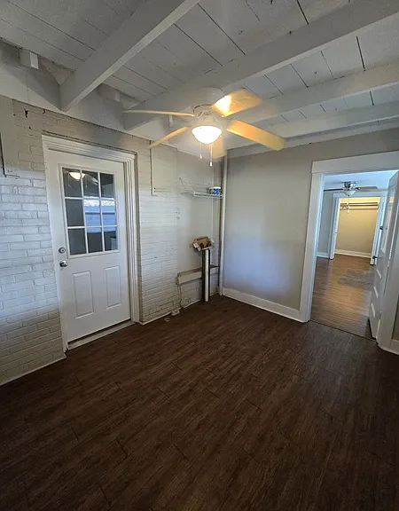 200 Henley Perry Dr — Photo 18