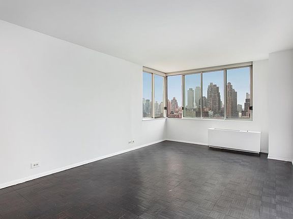 3rd image of 350 W 50th St APT 24G