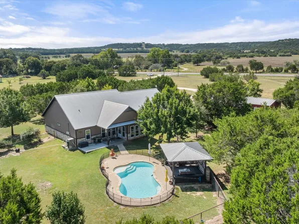 111 Private Road 2346, Meridian, TX 76665