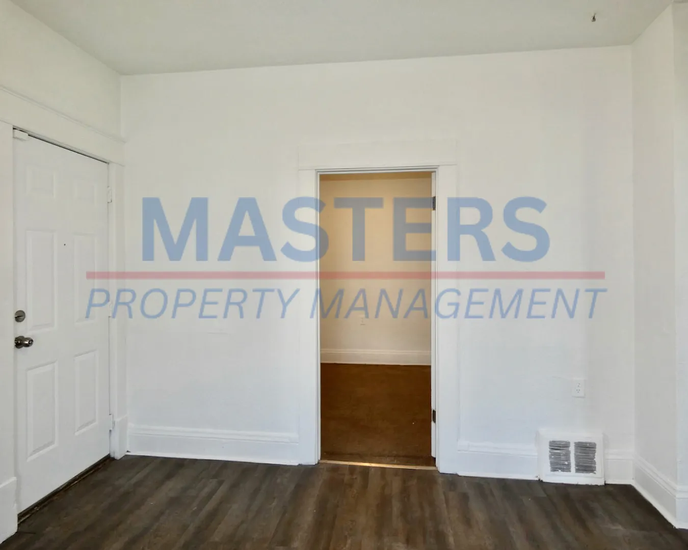Charming Toledo Rental with Spacious Layout & Convenient Location — Photo 4
