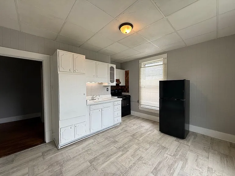 605 W Macon St — Photo 4