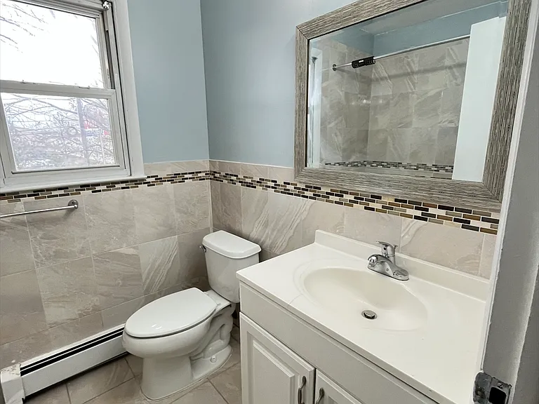 840 Hobson St #2 — Photo 8