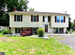 5410 Solomons Island Rd, Huntingtown, MD 20639