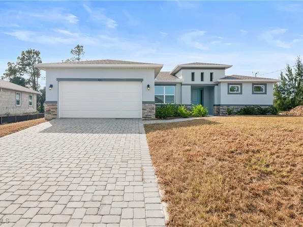 4010 NE 19th Place Cpe, Coral, FL 33909