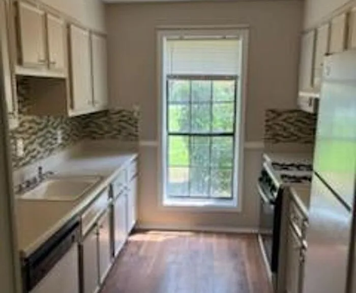 3016 Sonya Ln — Photo 5