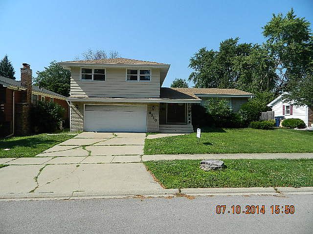 1st image of 4310 Oakwood Ln