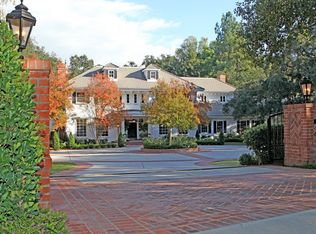 400 Georgian Rd, La Canada Flintridge, CA 91011