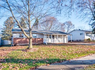 1900 Carlton Ave NE, Grand Rapids, MI 49505