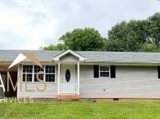 1195 Wall Bridge Rd, Clarkesville, GA 30523