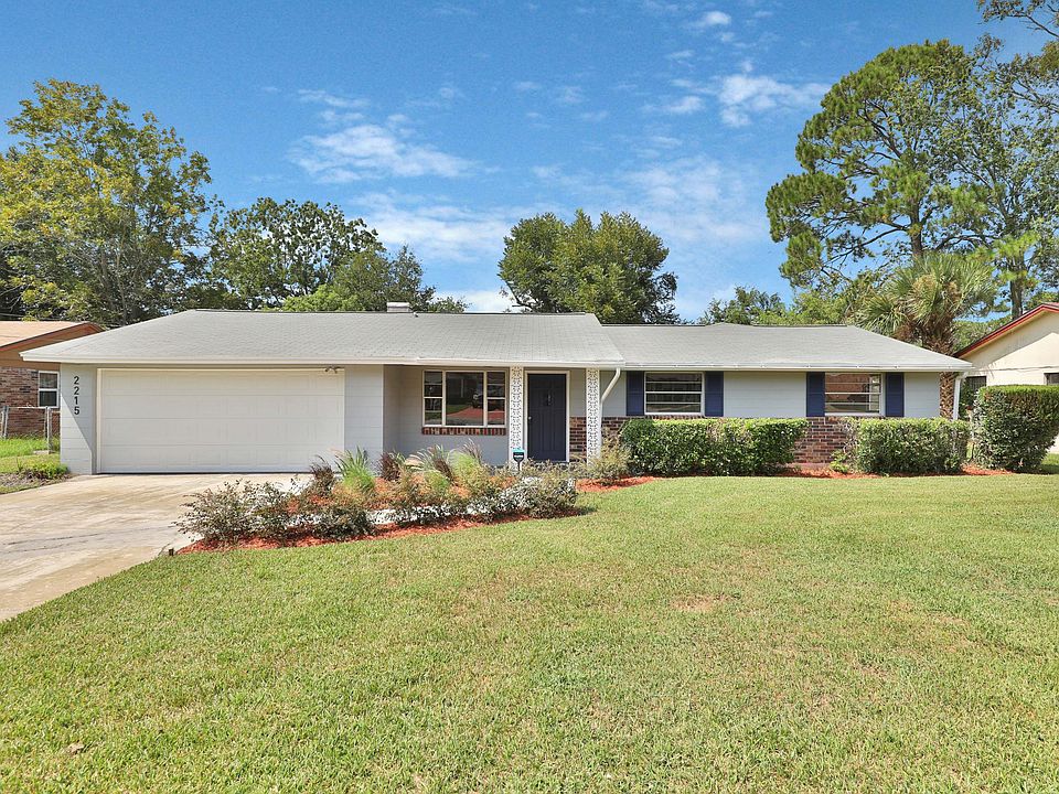 1st image of 2215 Barry Dr S
