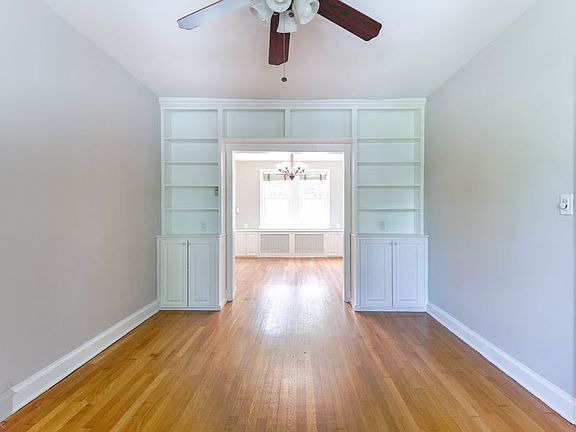 4th image of 326 17th St NE