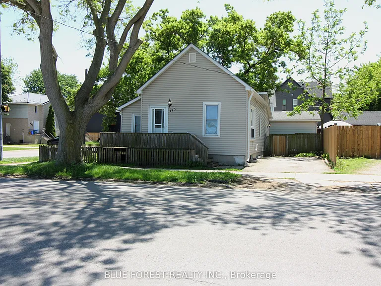 175 Davis St — Photo 1