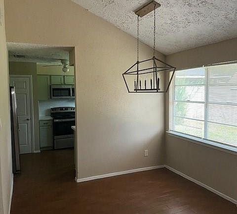 5th image of 7302 Postwick Ct