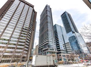 426 University Ave Unit 1705, Toronto, ON