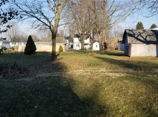 24th St NW, Massillon, OH 44647