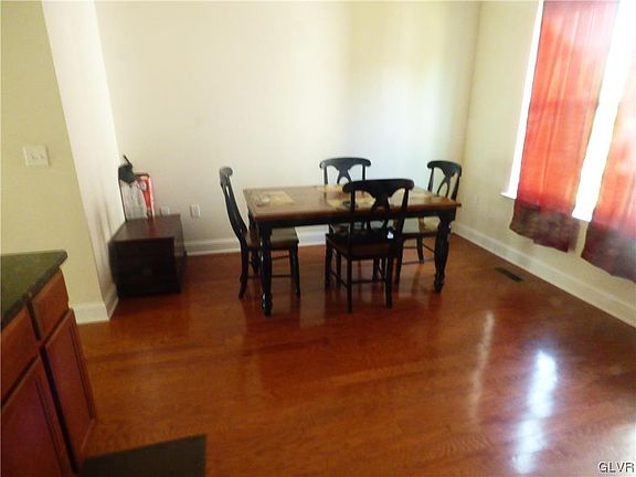 4th image of 1527 Brookstone Pl #304900