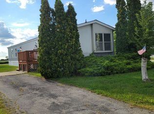 3 Drake Ln #3DRA, Beecher, IL 60401