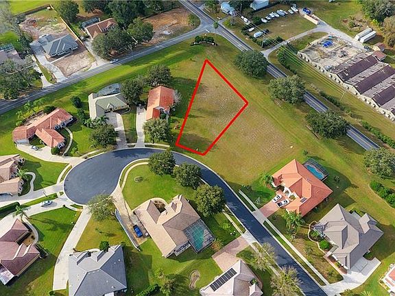 4th image of 11927 Cypress Landing Ave