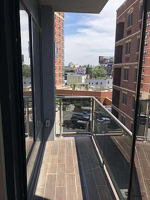 Rented by Batra Group Inc | media 32