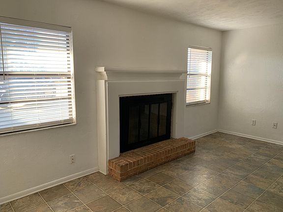 4th image of 237 Ormwood Dr
