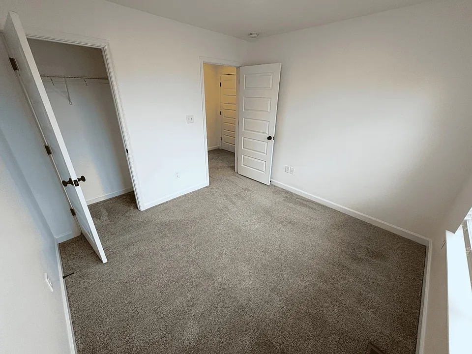 2812 Church St #2