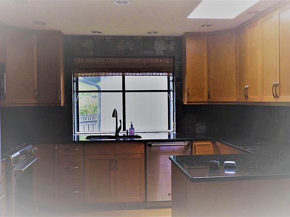 5th image of 3240 164th Pl SE