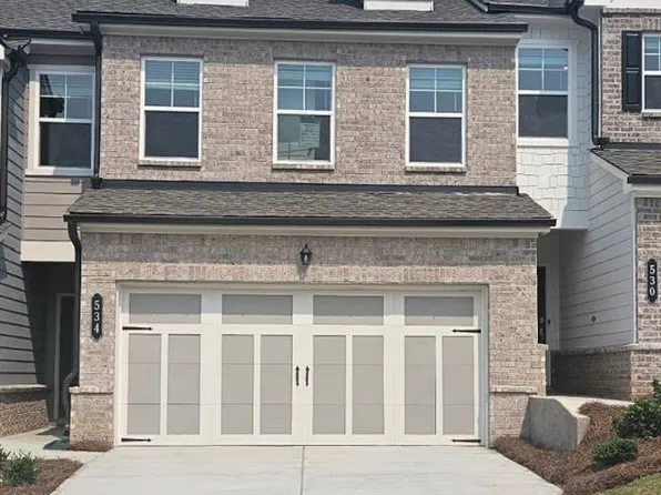 534 E Rope Mill Rd, Holly Springs, GA