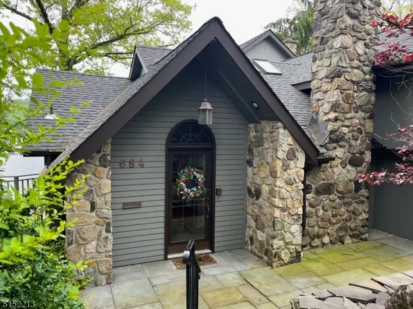 684 W Shore Trl, Sparta Twp., NJ 07871