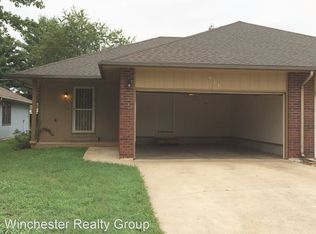 909 W Raynell St, Springfield, MO 65807