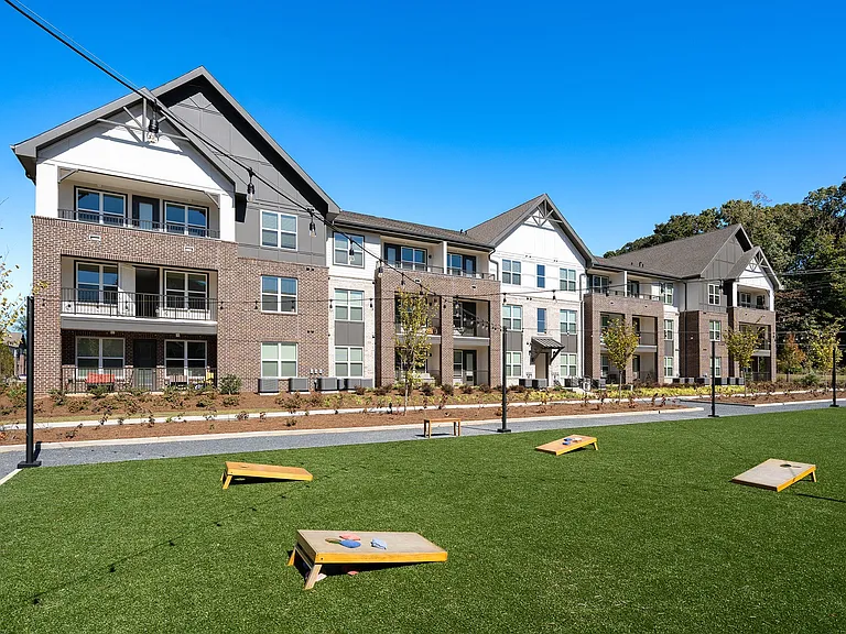 Aura Creekside Apartments — Photo 34
