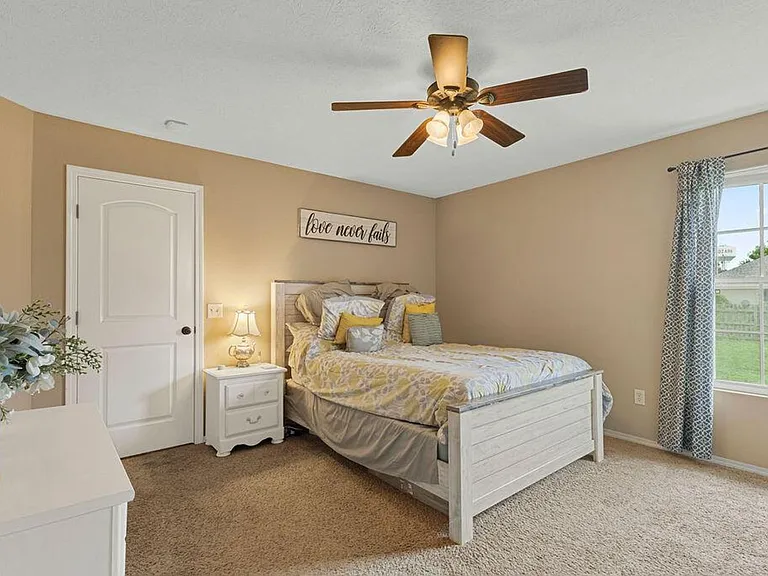 4101 N Thistle Dr — Photo 6