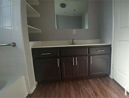 5746 Burchard Ave #2 — Photo 25