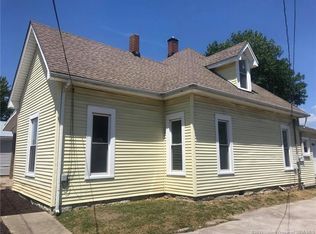 183 S 2nd St, Scottsburg, IN 47170