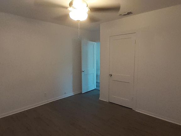 5th image of 507 Rayburn Dr