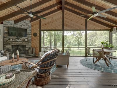 1825 Rock Point Dr, Powhatan, VA, 23139