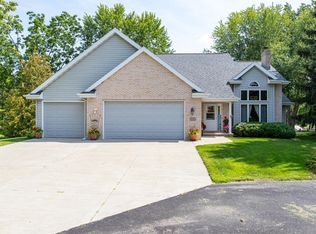 5106 I Ah Maytah Rd, Oshkosh, WI 54901