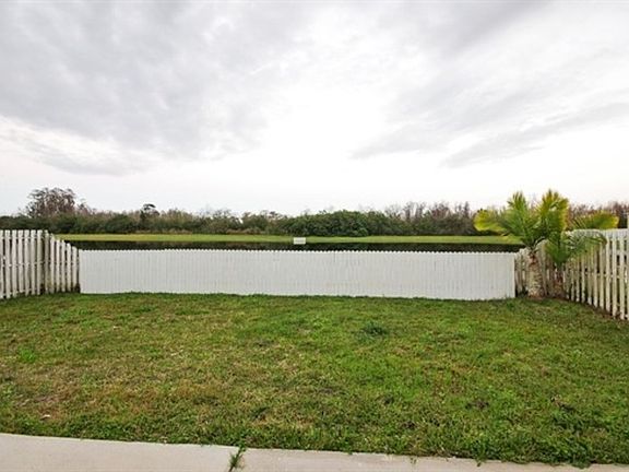 5th image of 1339 Heather Lake Dr