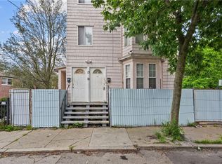 13 Esten St, Providence, RI 02908