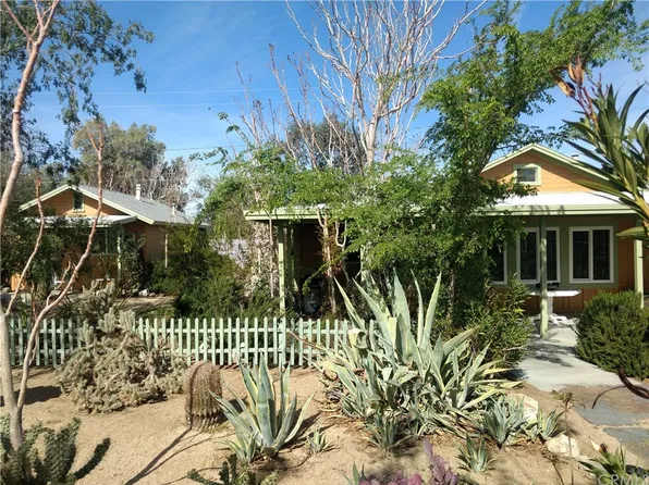 61980 Mountain View Cir, Joshua Tree, CA 92252