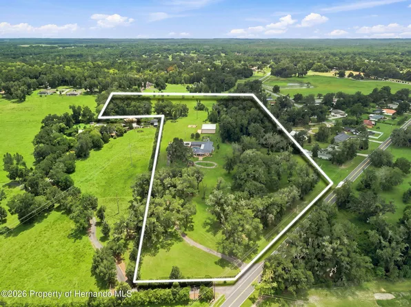 23458 Croom Rd, Brooksville, FL 34601