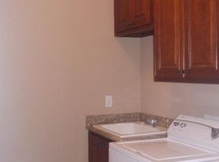 217 Fenwick Cir, McDonough, GA 30253