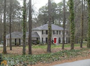 2297 Hudson Dr, Lilburn, GA 30047