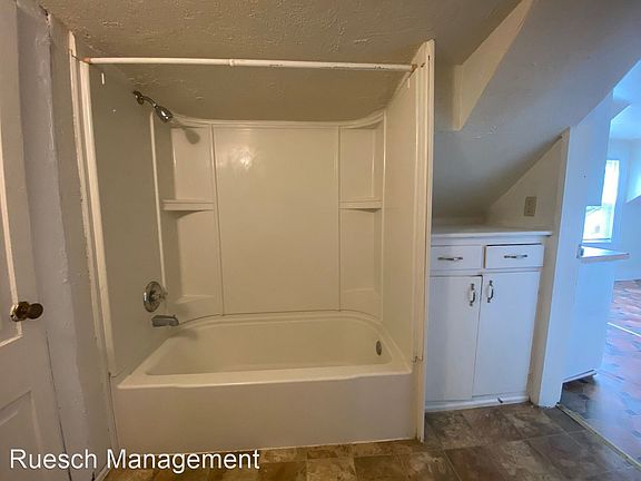 5th image of 123 S Clay St #12293894
