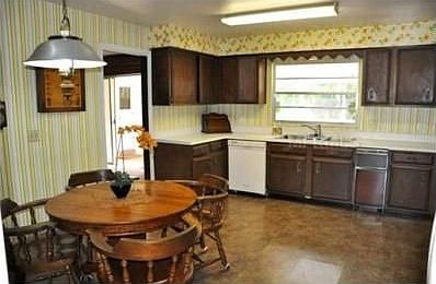 5th image of 510 Ensenada Dr