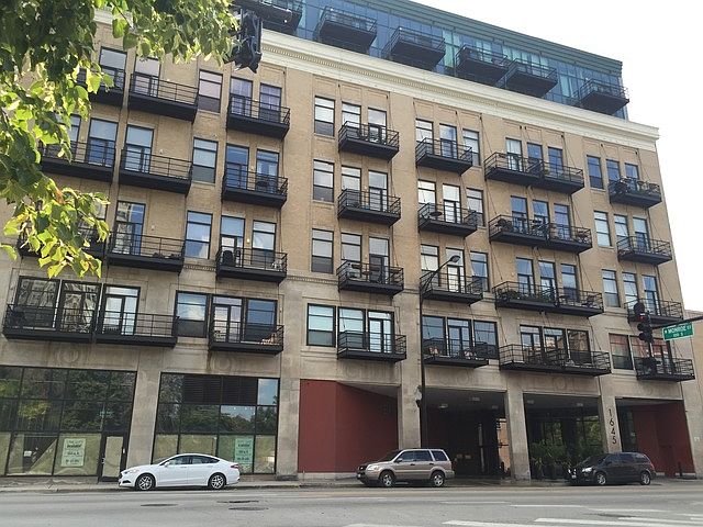 1st image of 1645 W Ogden Ave Unit 529