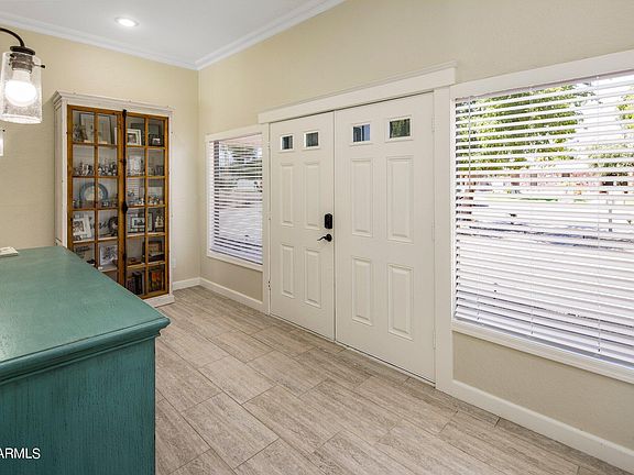 4th image of 101 W PINE VALLEY Drive