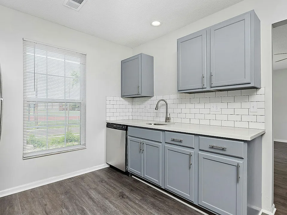 Kitchen - New appliances, countertops, cabinets, backsplash