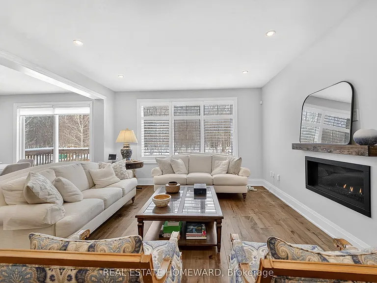 3329 Vernon Powell Dr — Photo 12