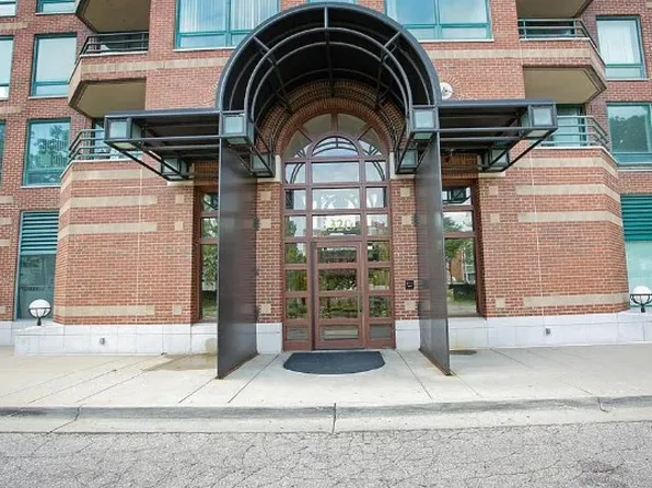 (undisclosed Address), Detroit, MI 48207