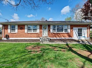 8910 Mapleview Dr, Louisville, KY 40258